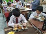 750xauto-makan-bergizi-gratis-tetap-berlaku-di-bulan-ramadhan-begini-aturannya-kata-kepala-bgn-2502042-rev1