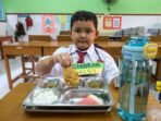 pelaksanaan-mbg-hari-pertama-sekolah-1ogmb-dom